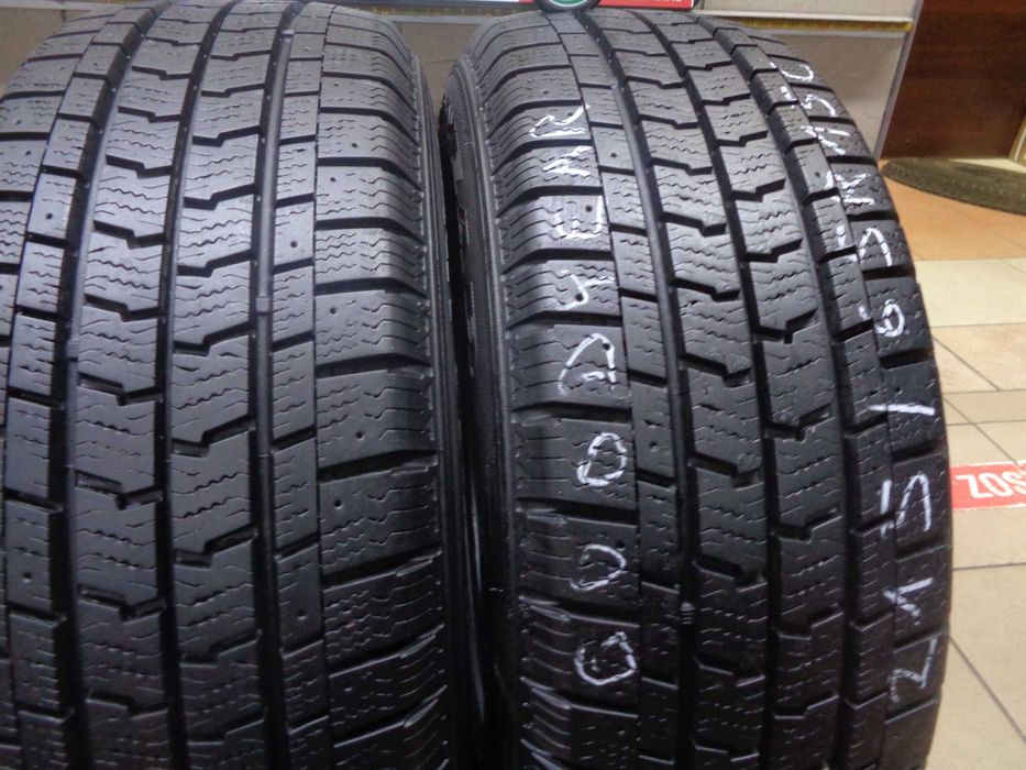 2szt. 215/65R15C GOODYEAR Cargo UltraGrip - BUS - Opony Zimowe - Ładne