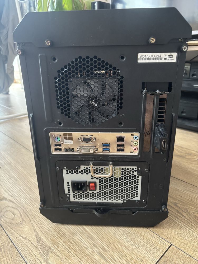 Komputer Mini-ITX | Intel i5-4570 + RX 470 + 16GB DDR3