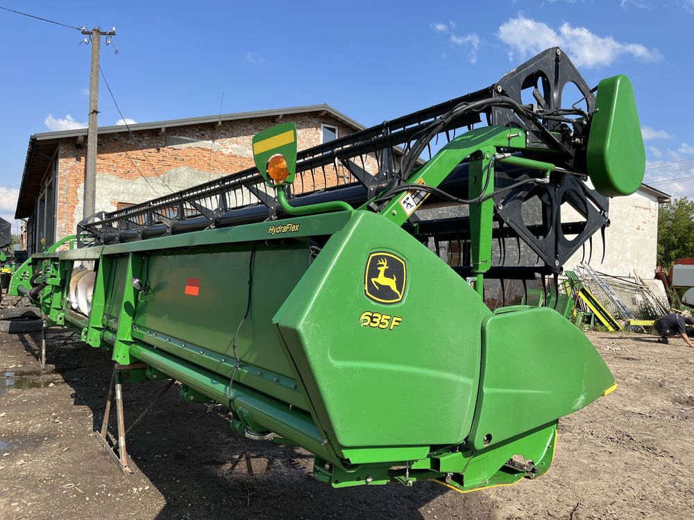 Жатка John Deere 635F Hydraflex