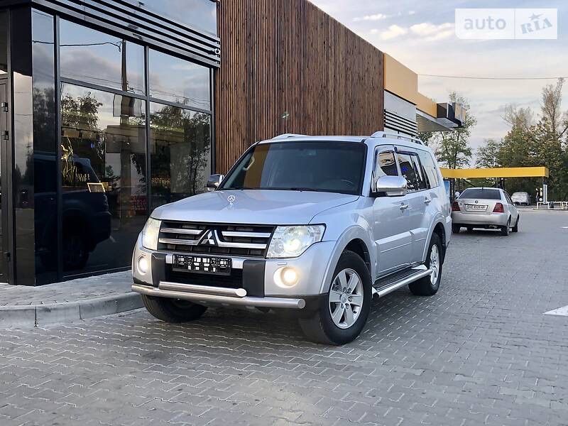 Продам Mitsubishi Pajero Wagon 2008