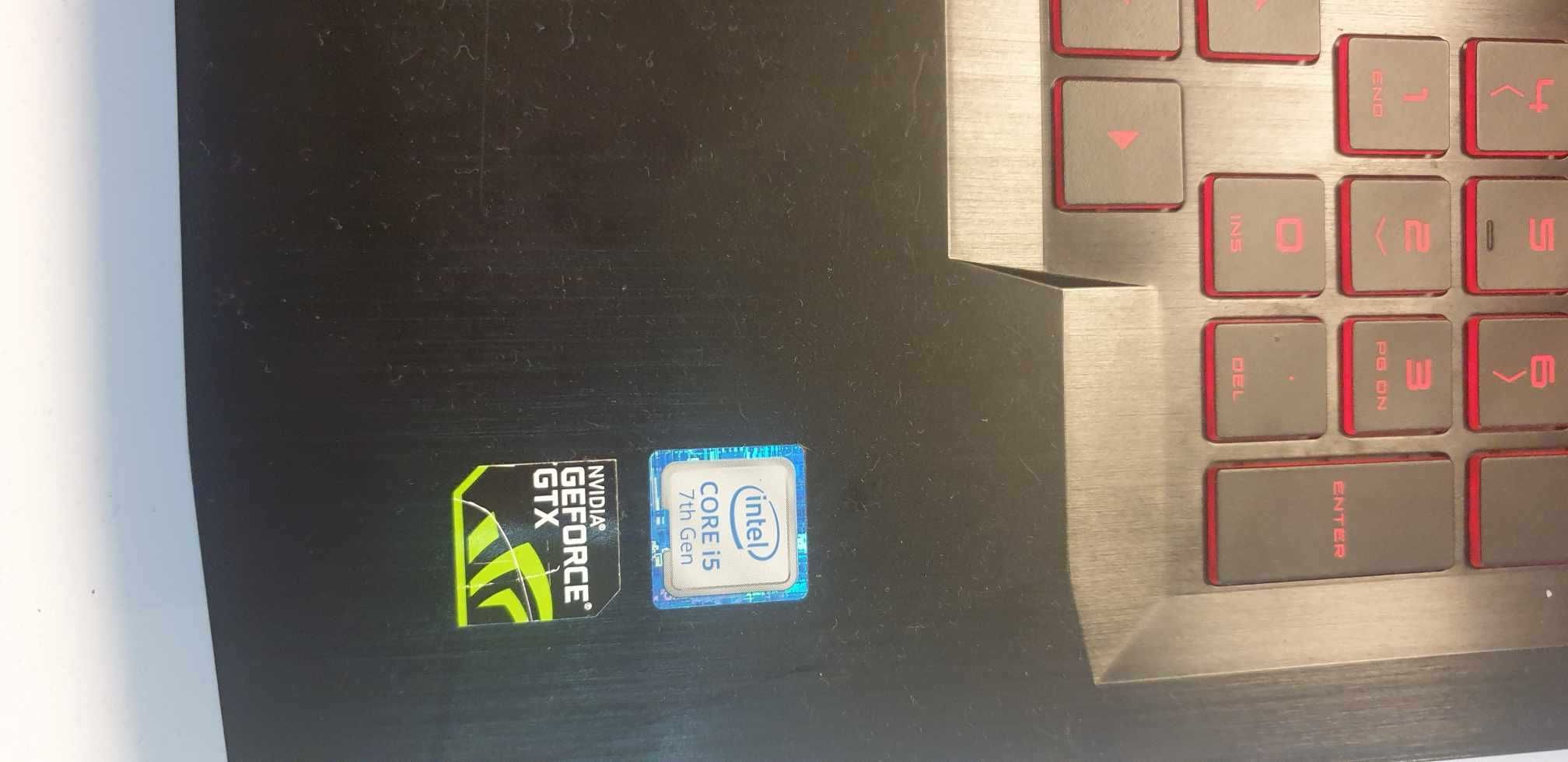 HP omen 17 GTX 1050