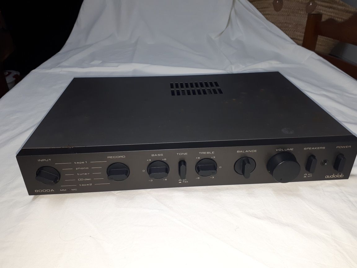Amplificador AUDIOLAB 8000 A