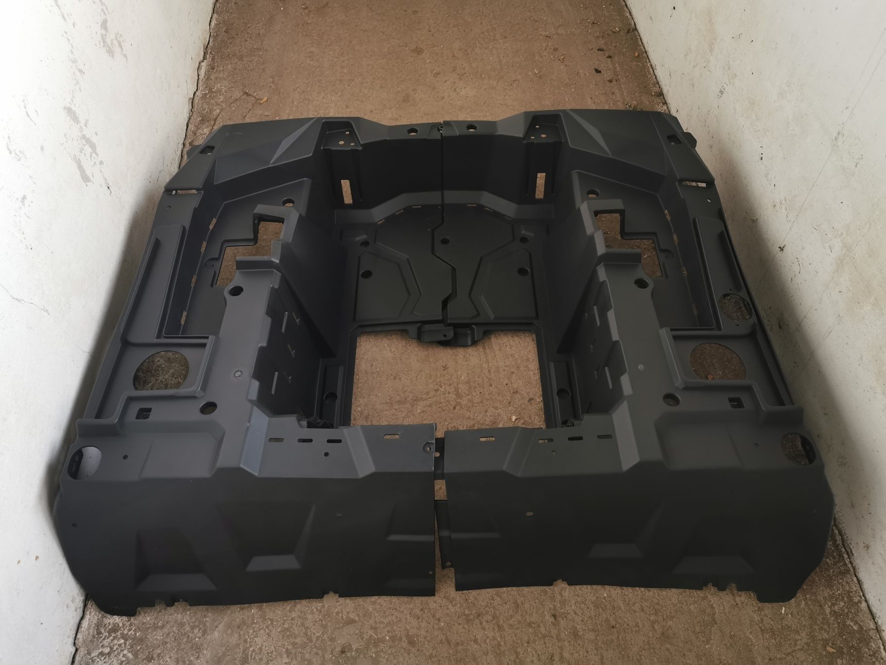 Polaris rzr 1000 wanna bagażnik tył osłona wypełnienie paka nadkole