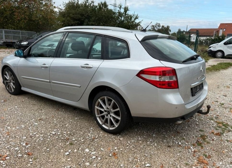 Renault Laguna III 2.0 DCI 150km