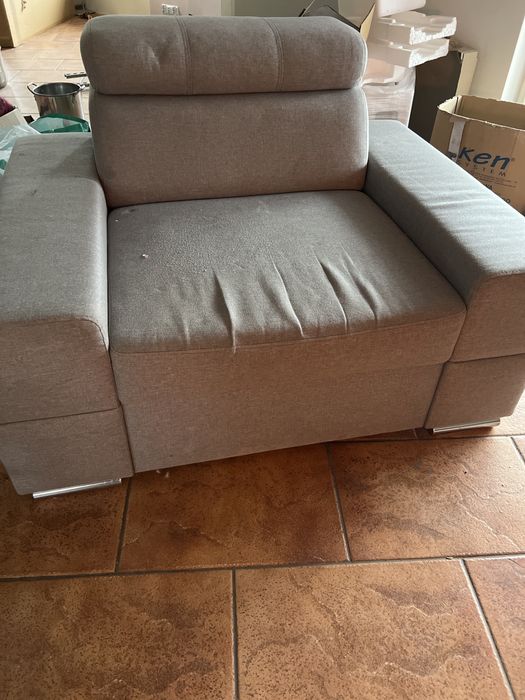 Poekny wielki fotel w stanie idealnym