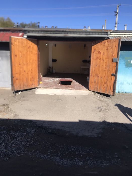 Гараж мурований р-н Вікторія Гарденс