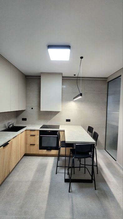 Подобова оренда 2кім. в центрі