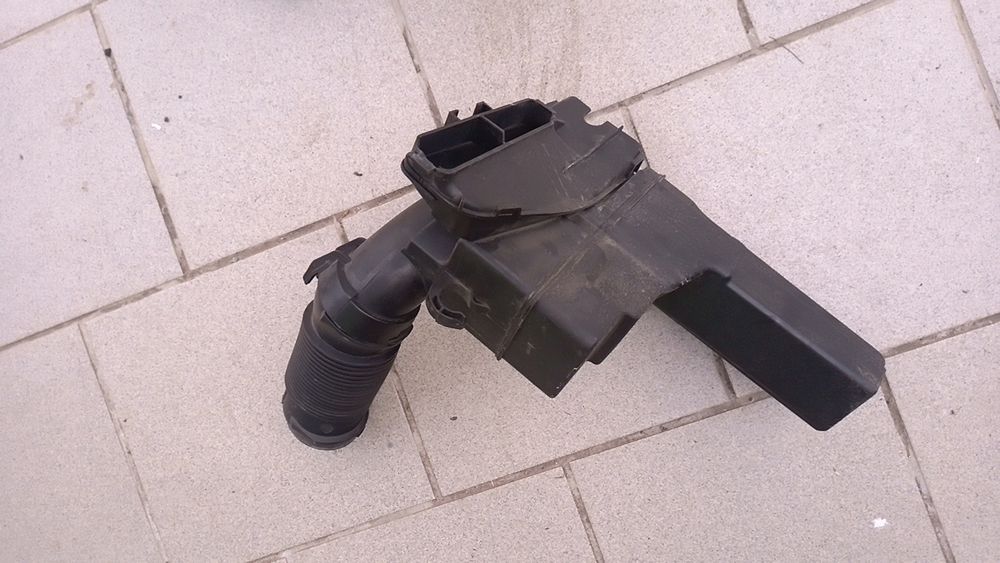 Wlot powietrza Citroen C3 Picasso 1,4 16V VTI