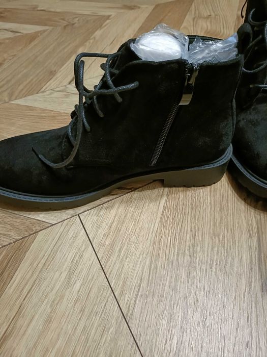 Sprzedam  nowe botki