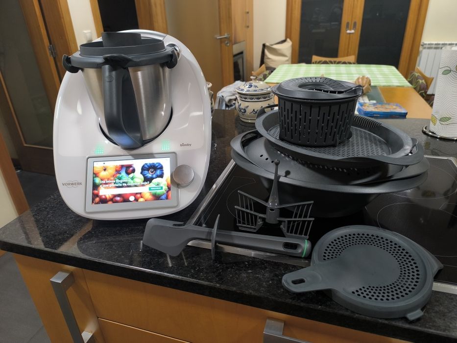 Bimby Tm6 com todos os acessórios