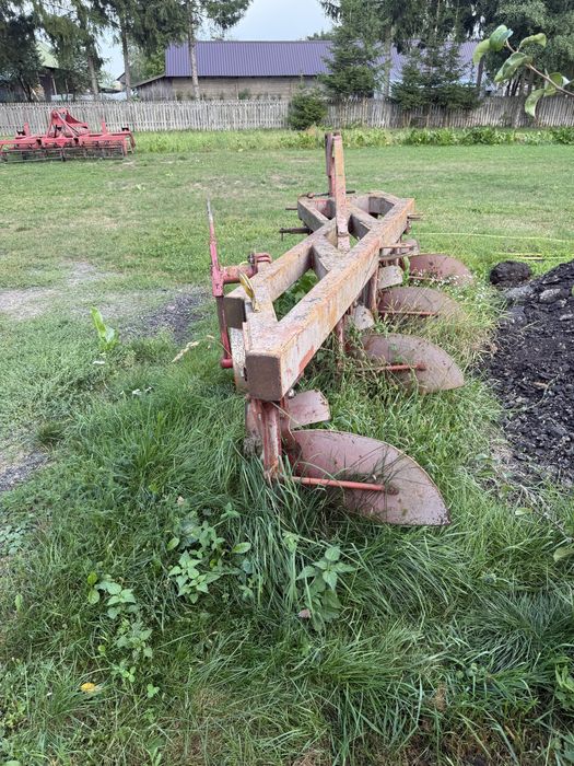 Pług zawieszany 4 skiby Stanrol