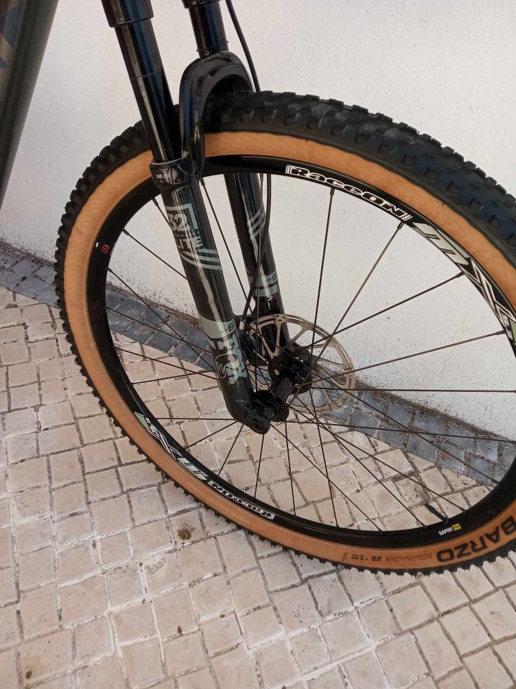 Bicicleta giant anthem suspencao total