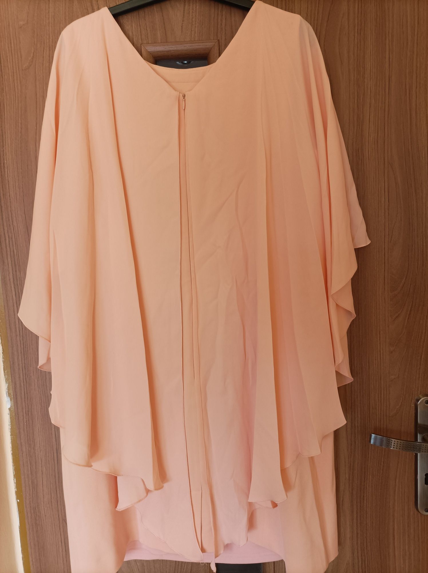 Elegancka sukienka