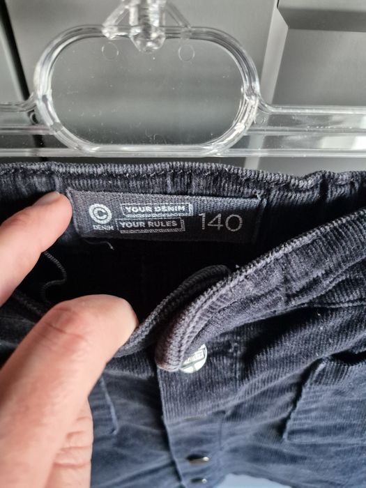 Spódniczka sztruksowa