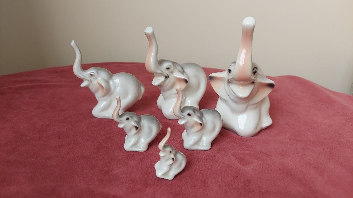 Słoń - Słonie - Porcelana- Rumunia - Figurki