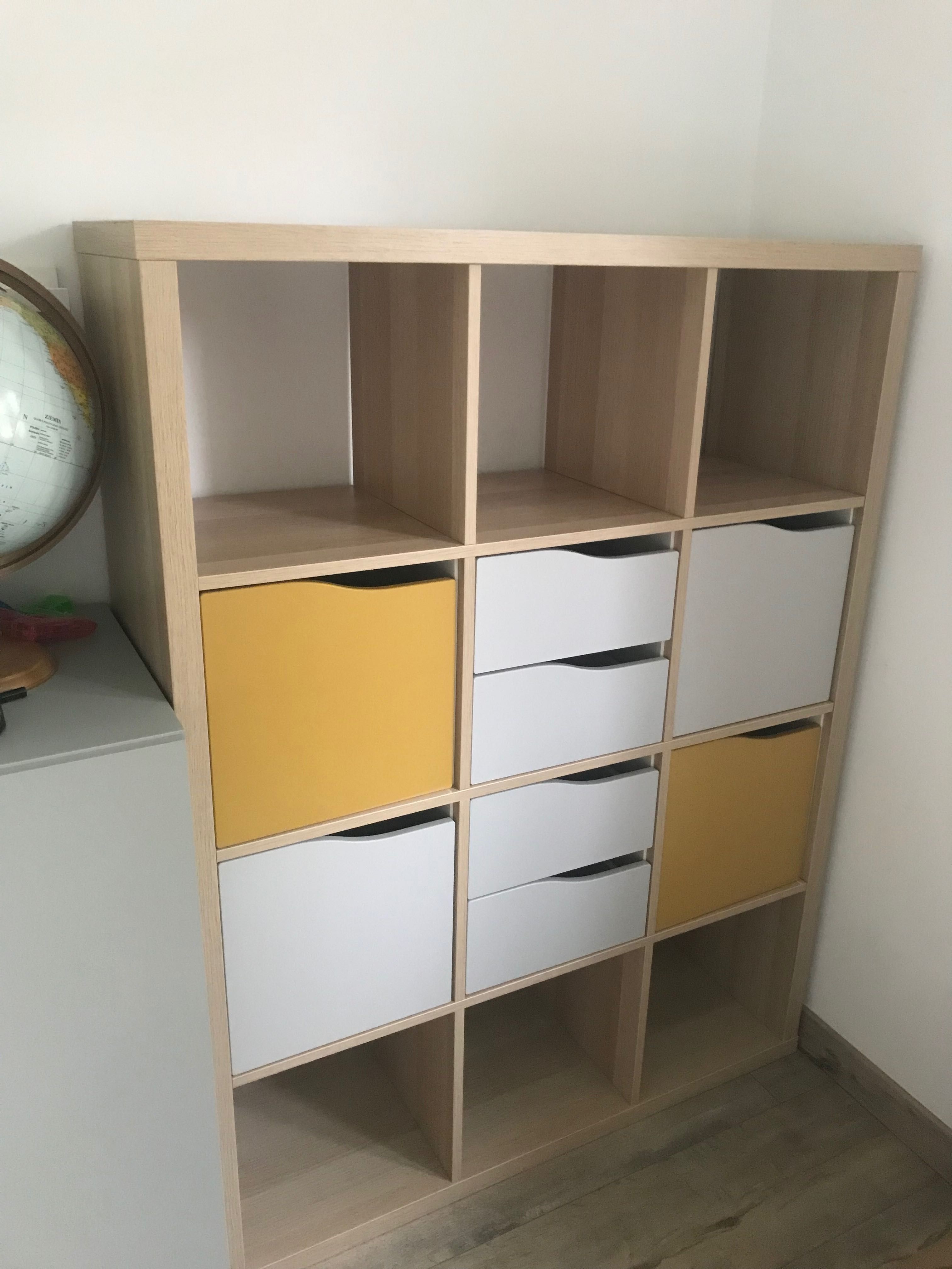 Regał kallax Ikea duży z półkami szufladami