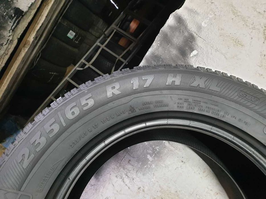 Dwie Opony zimowe 235/65R17 5,6mm Semperit Master-Grip 2 2018r