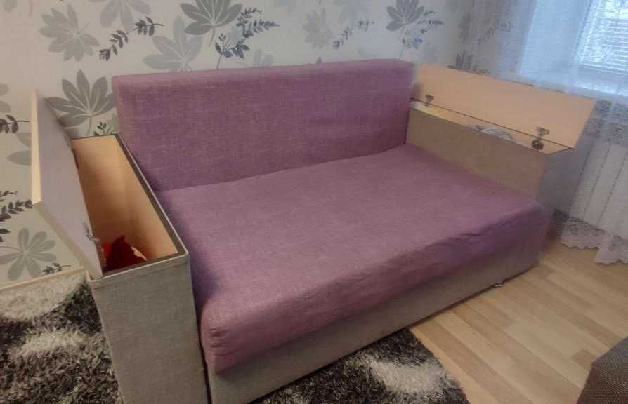 Дитячий розкладний диван з нішами для білизни