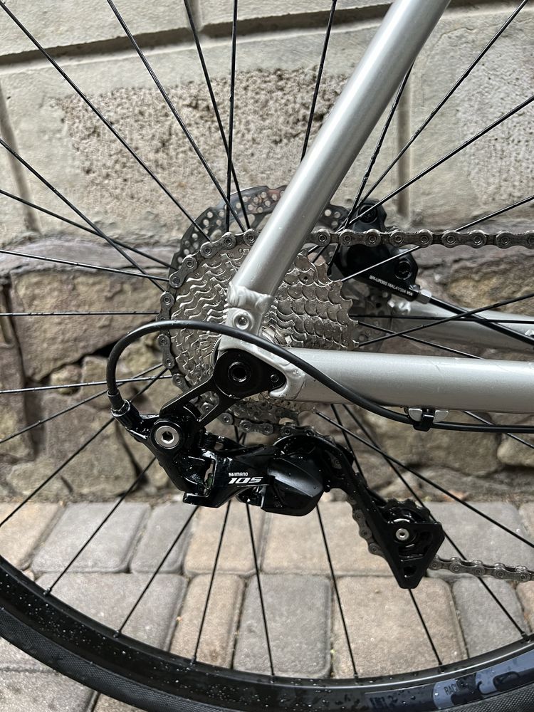 Грейвел Stevens Strada 800 на Shimano 105