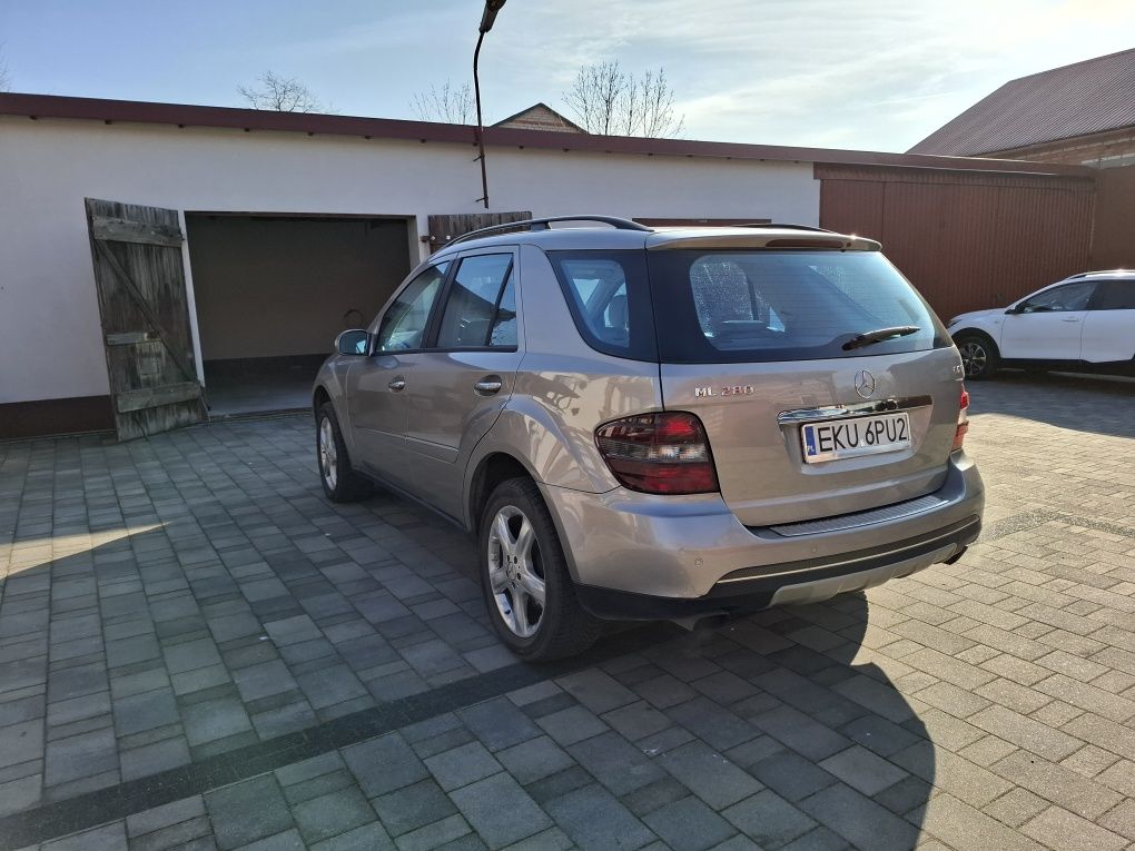 Mercedes ml 280  w 164 4 matic 3.0 diesel 1 wlascociel w kraju