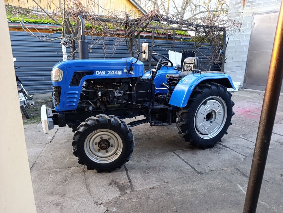 Shifeng 244 B +Плуг борони