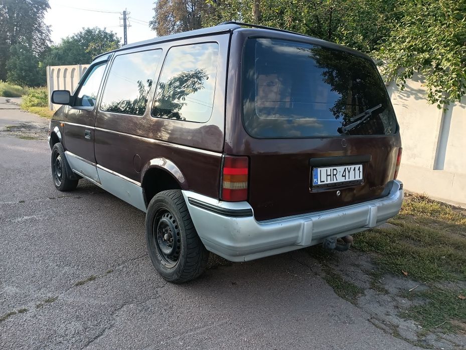 Продам  авто Chrysler Voyager!