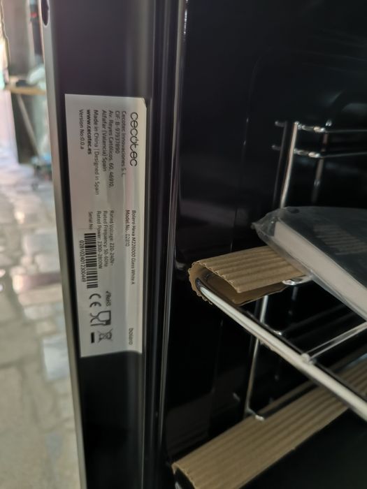 Vendo forno de encastrar Cecotec Bolero Hexa M226000 glass white