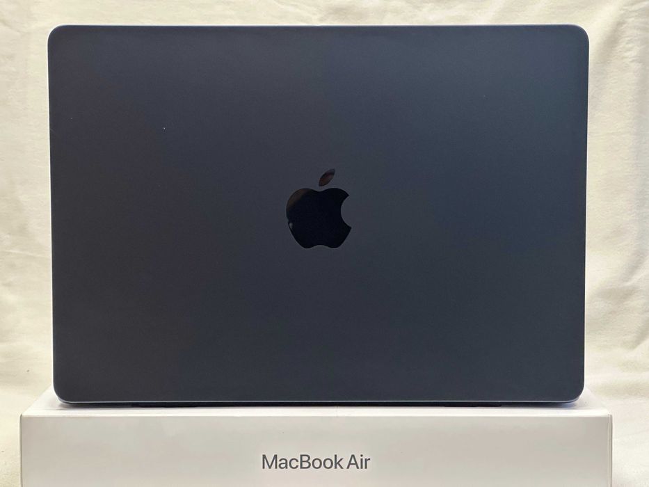 MacBook Air M2 13’ 2022р. 16/500Gb, Midnight