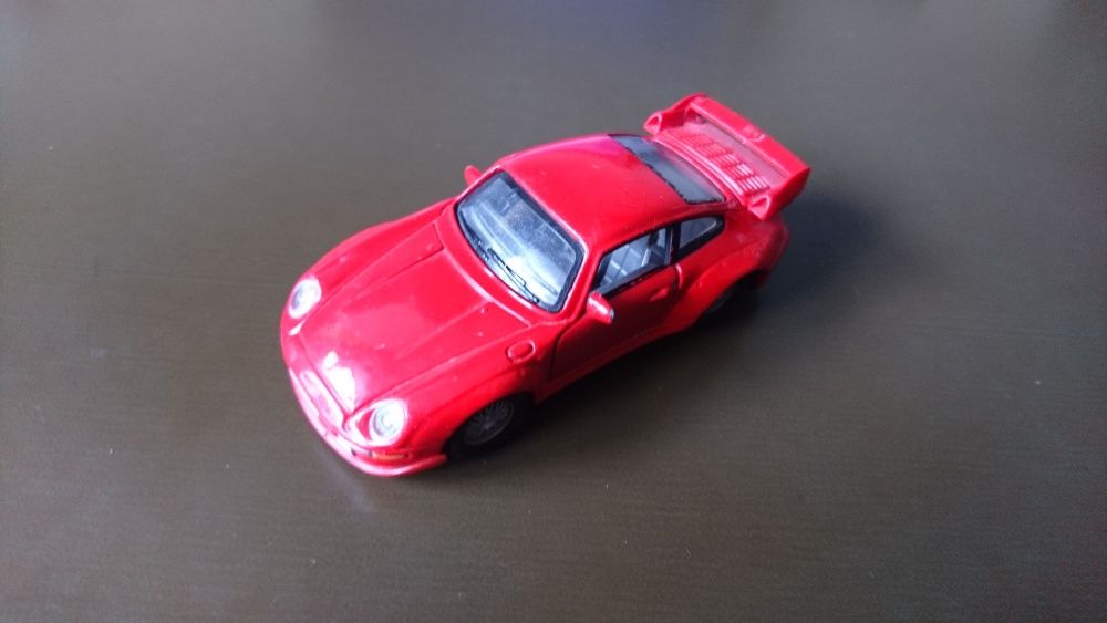Model Porsche GT2, skala 1:43, 1993 rok