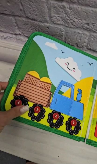 Книжка розвиваюча фетрова