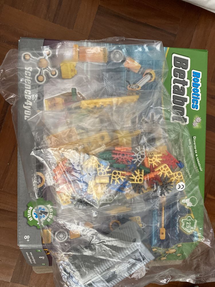 Robot Betabot science 4 you