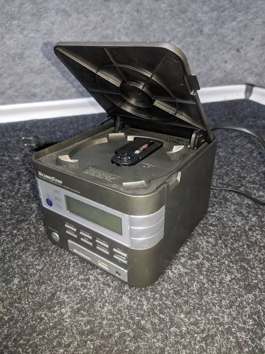 Technostar mcd7000r   Cd, mp3, usb, Fm програвач