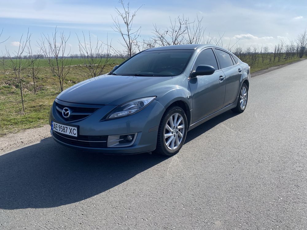 Mazda 6 автомат 2.5 газ/бенз