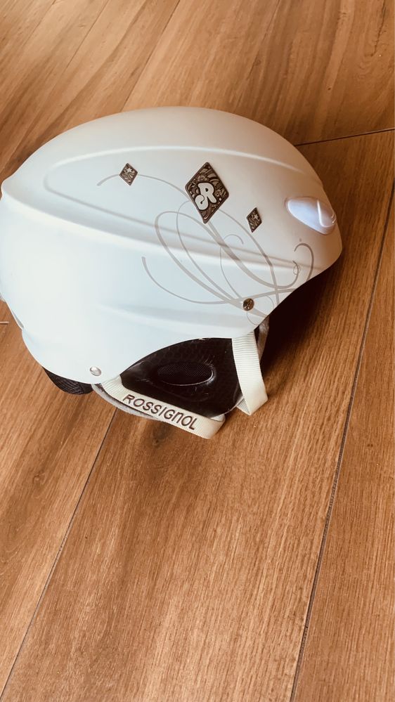 Kask narciarski ROSSIGNOL