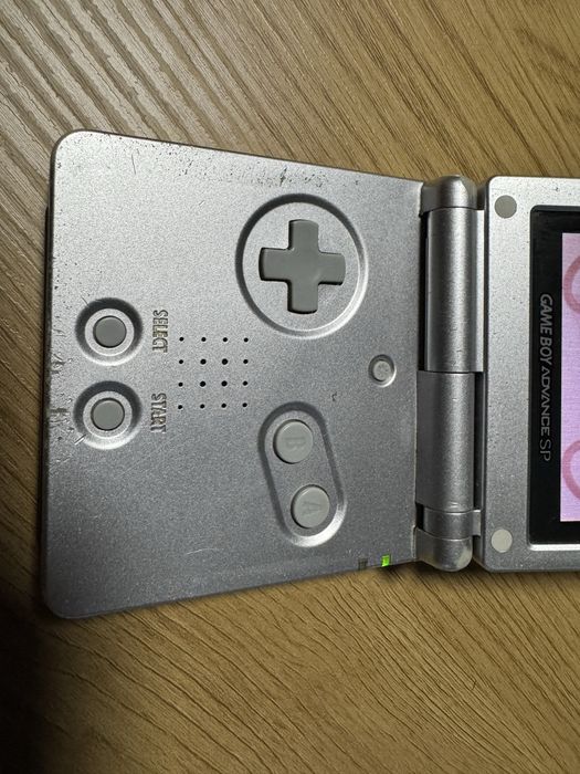 Приставка Game Boy Advance SP Ags 101