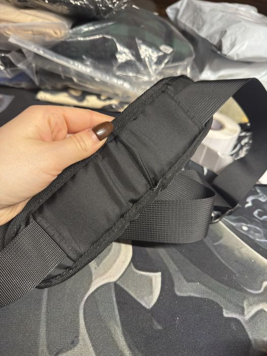 Czarny pasek do torby