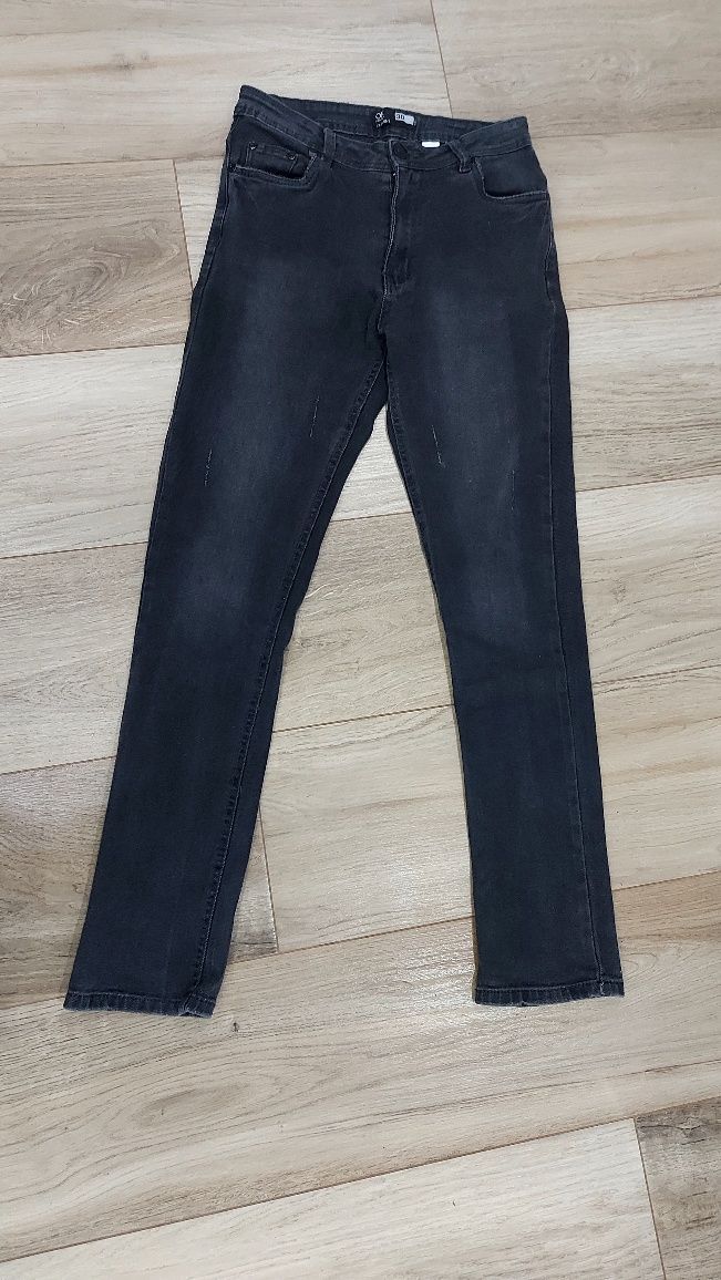 Damskie Spodnie jeansy rurki rozmiar S-M 36-38