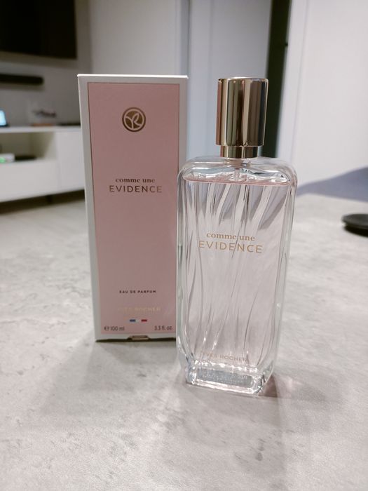 Wota perfumowana 100 ml comme une evidence