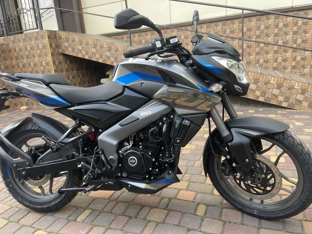 Мотоцикл Bajaj Pulsar NS 200 UG 2023