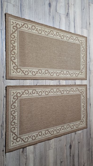 Conjunto carpete + 2 tapetes