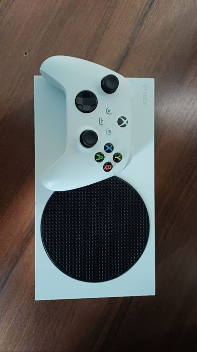 Xbox series S Повний комплект як новий