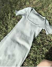 Сукня від Zara в рубчик