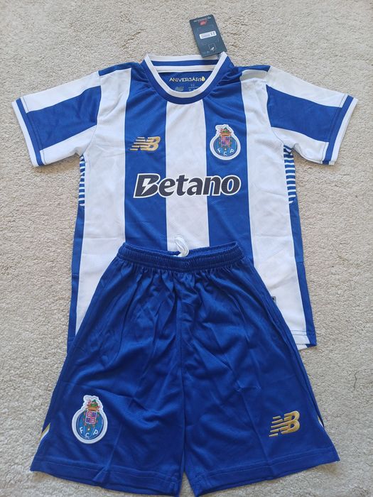 Equipamento criança Porto