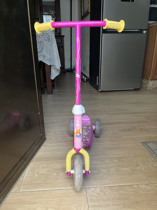 Trotinete Barbie