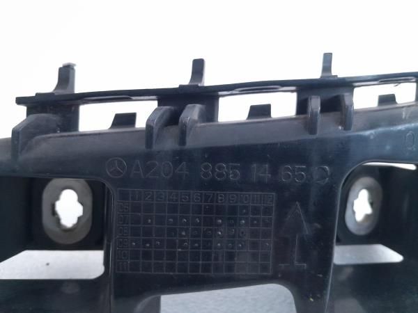 Guia de pára-choques trás direita MERCEDES-BENZ Classe C (W204)