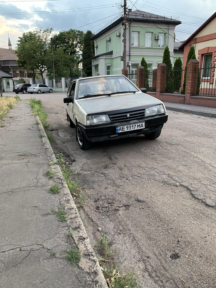 Продам ваз 2108.