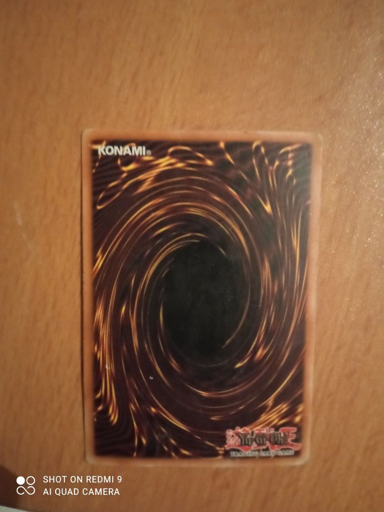 Vendo Carta Yu-Gi-Oh" Dark Magician"