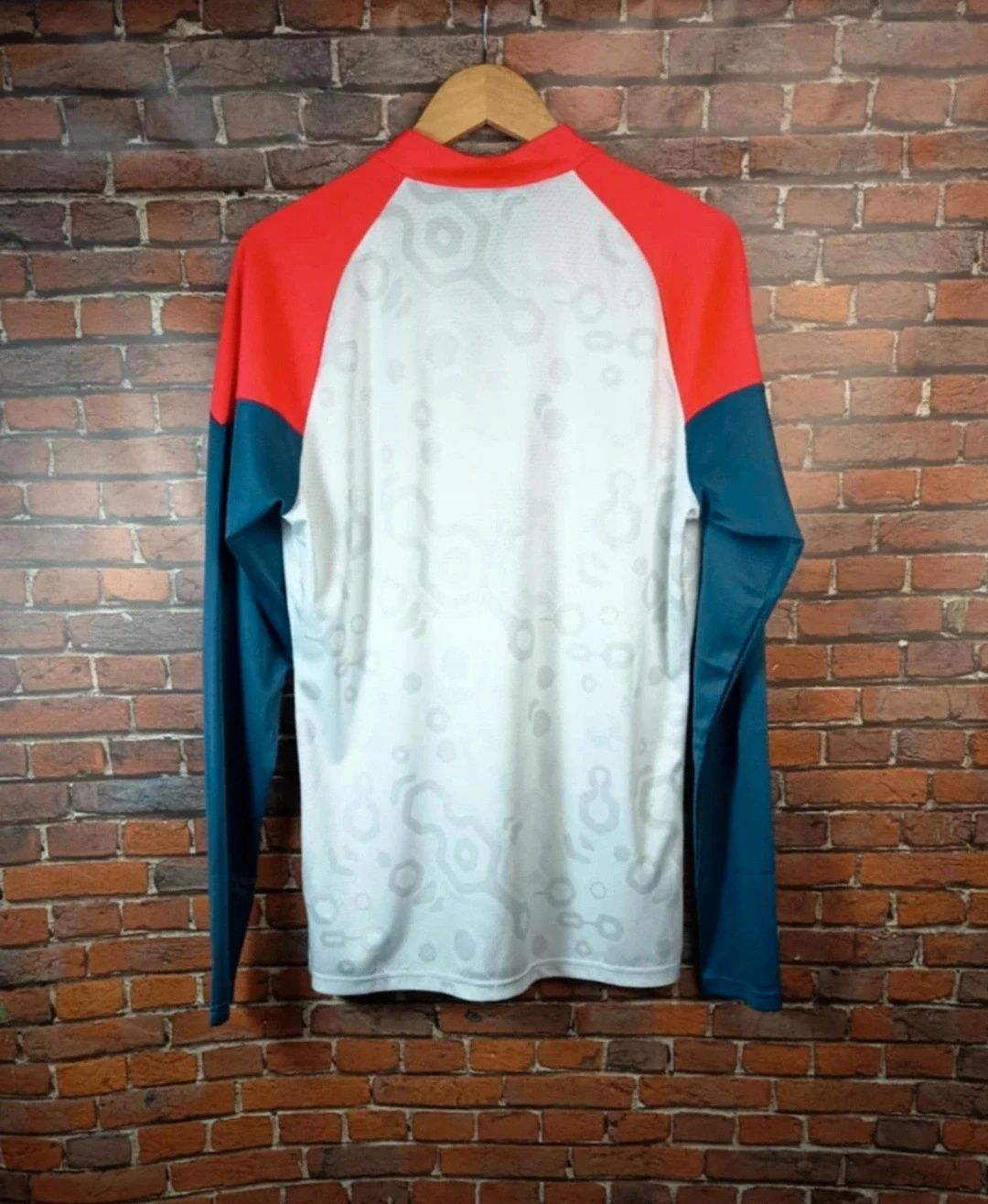 Bluzka sportowa męska Puma L używana, stan idealny, szerokość 58 cm
