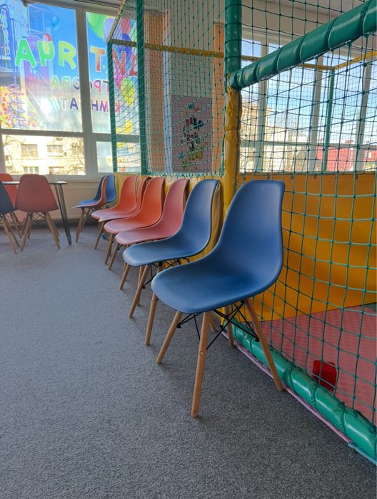 Продам стільчики. 10 шт