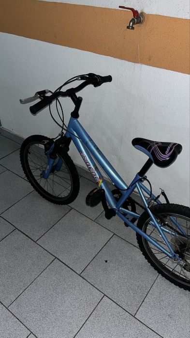 Bicicleta tamanho medio